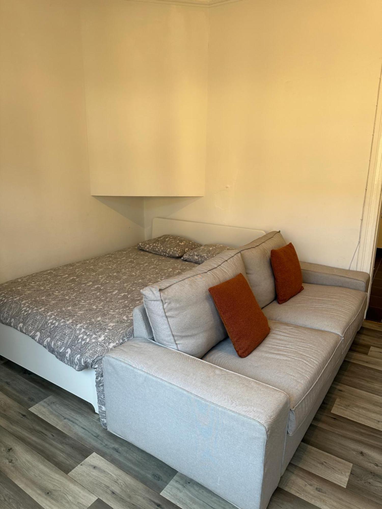 Apartamento Immeuble Au Coeur De : Vivez L'experience Unique De La Rue Verbist *