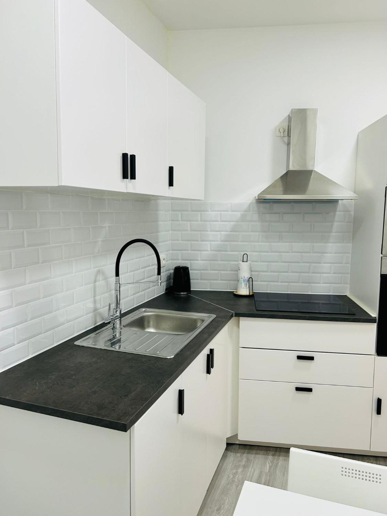 Apartment Immeuble Au Coeur De : Vivez L'experience Unique De La Rue Verbist