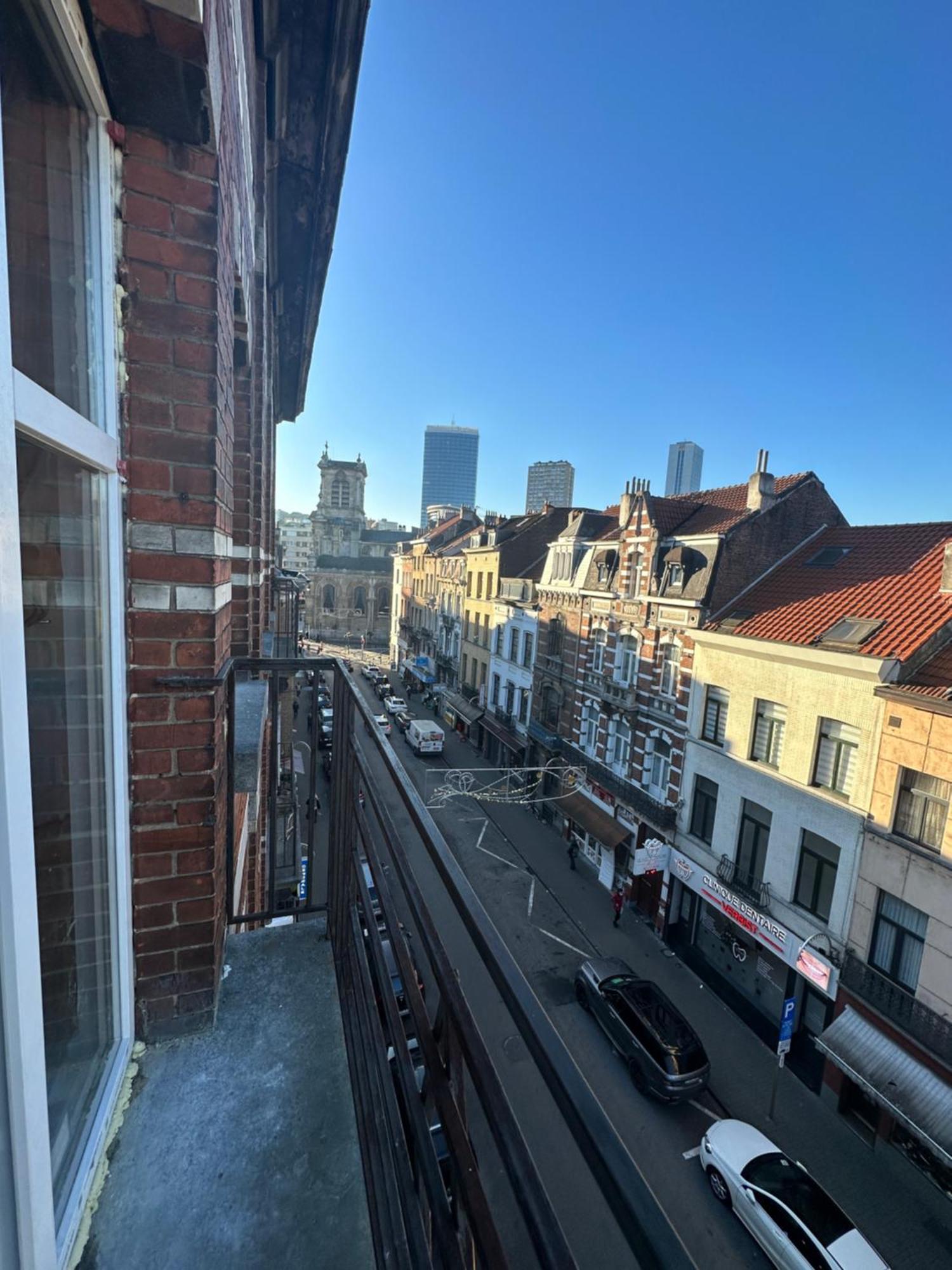 Immeuble Au Coeur De : Vivez L'experience Unique De La Rue Verbist Brussels